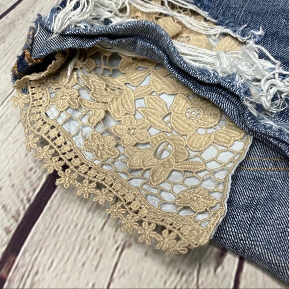 AMERICAN EAGLE Distressed Jean Shorts - Picture 3 of 7
